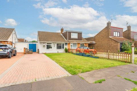 2 bedroom semi-detached bungalow for sale, Meadow Way, Norwich