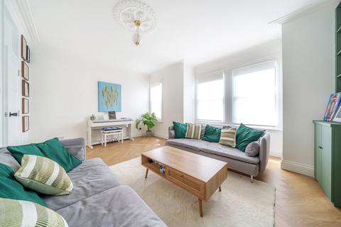 3 bedroom apartment for sale, Seaford Road, Ealing, London
