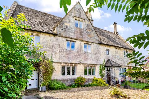 6 bedroom semi-detached house for sale, 2 Old Horsemarling Farm, Horsemarling Lane, Standish, Stonehouse