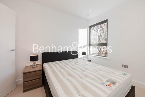 2 bedroom apartment to rent, Paton Street, Clerkenwell EC1V