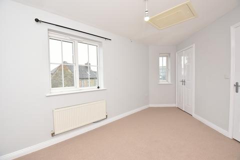 20 Coles Close, Wincanton, BA9 9FD