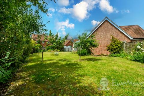 3 bedroom bungalow for sale, Thetford Road, Watton, Norfolk, IP25