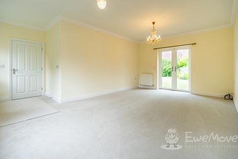 3 bedroom bungalow for sale, Thetford Road, Watton, Norfolk, IP25