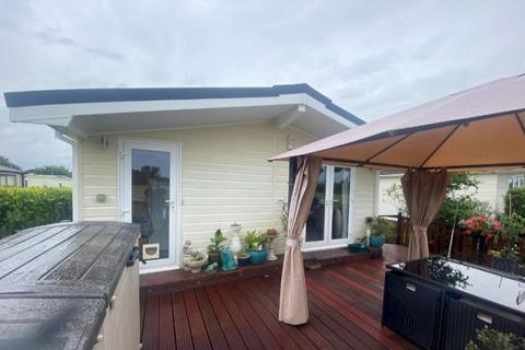 undefined, Three Bed Peveril Lodge Little Venice Country Park and Marina, Yalding ME18