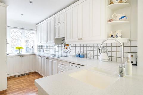 23 Ling Drive, Lightwater, GU18 5PA