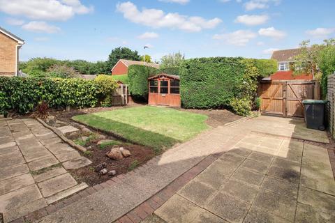 4 bedroom detached house for sale, Caves Lane, Bedford, MK40