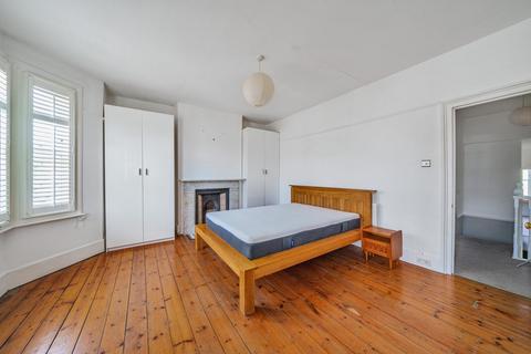 199 Ivydale Road, London, SE15 3DY