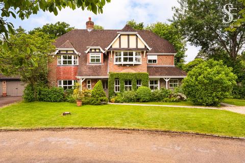 5 bedroom detached house for sale, 5 Burfield, Highclere, RG20