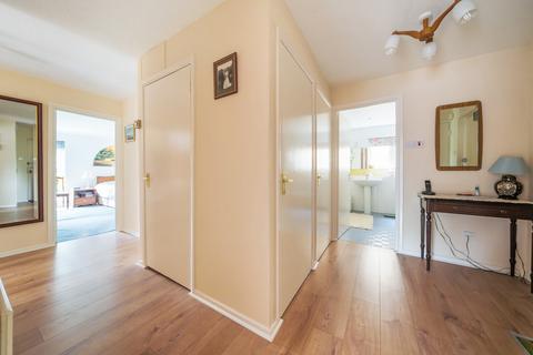 88 Chapel Fields, Godalming, GU7 2AA