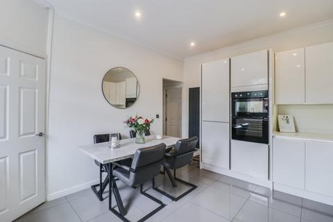 87 Airedale View, Leeds, LS13 1JY
