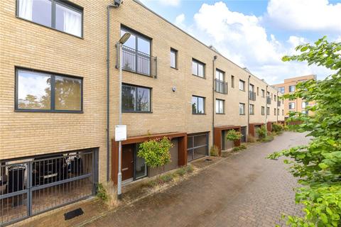 4 bedroom terraced house for sale, Beech Drive, Trumpington, Cambridge, Cambridgeshire