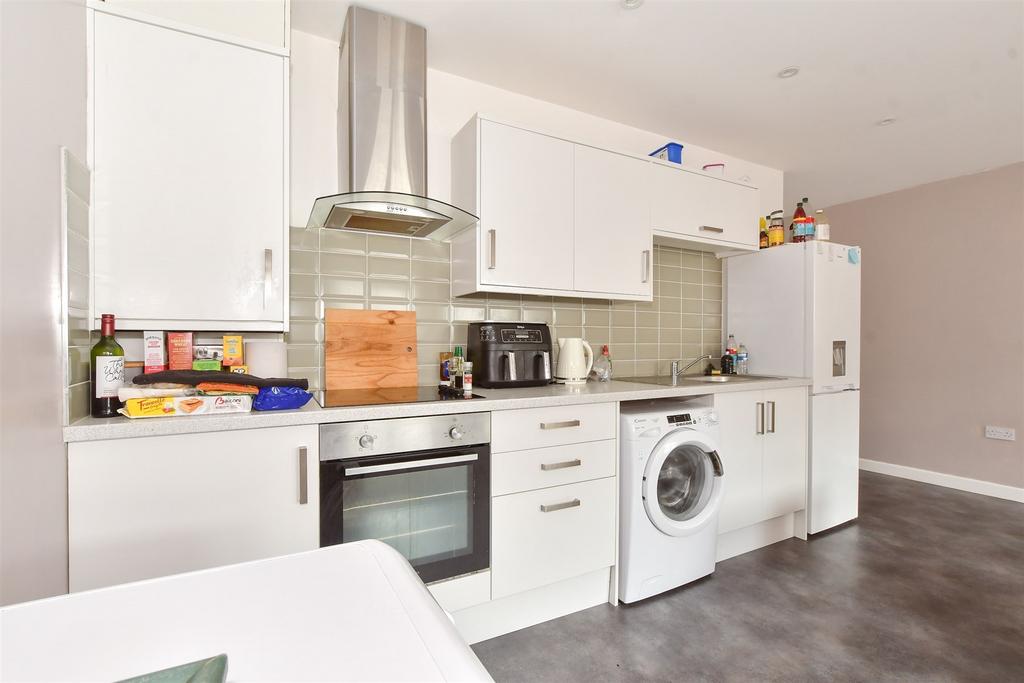 Kitchen/ Living Area
