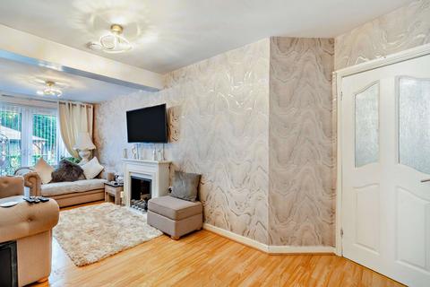 5 Balmoral Close, Wrexham, LL11 2RP