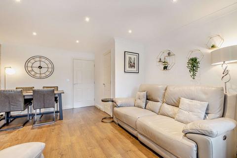 42 Buttercup Close, Corby, NN18 8LB