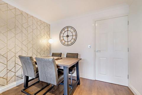 42 Buttercup Close, Corby, NN18 8LB