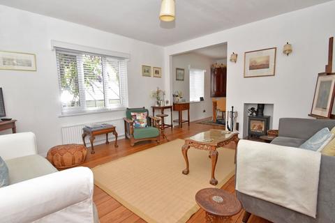 30 Blewbury Road, East Hagbourne, Didcot, OX11 9LF