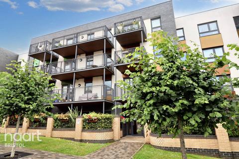 1 bedroom flat for sale, Cheswick Court, Bristol