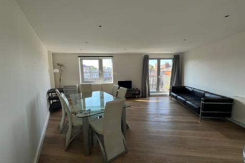 2 bedroom flat to rent, Vizion 7. London N7 - EPC rating B