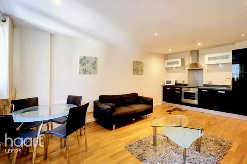 1 bedroom apartment for sale, Marsh Lane, Leeds