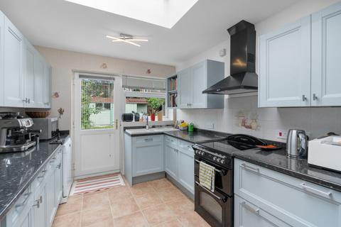 4 bedroom semi-detached house for sale, Hawkins Road, Cambridge, CB4