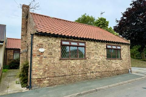 3 bedroom detached bungalow for sale, 30 West Street, HU17