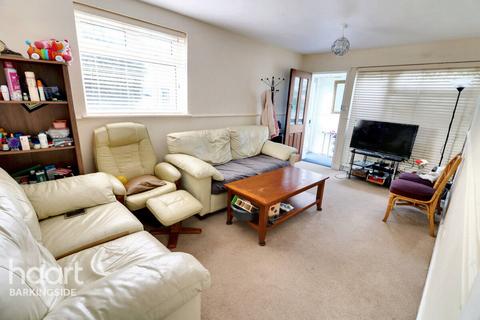 1 bedroom flat for sale, St Peters Close, Newbury Park