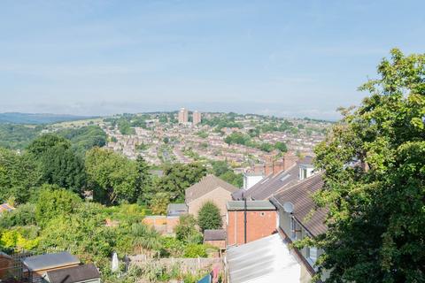 136 Bell Hagg Road, Sheffield, S6 5DB
