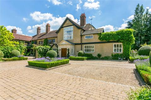 5 bedroom semi-detached house for sale, Winter Hill, Cookham Dean, Berkshire, SL6