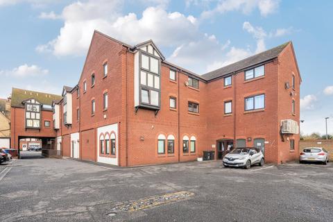 1 bedroom apartment for sale, High Street, Shefford, SG17