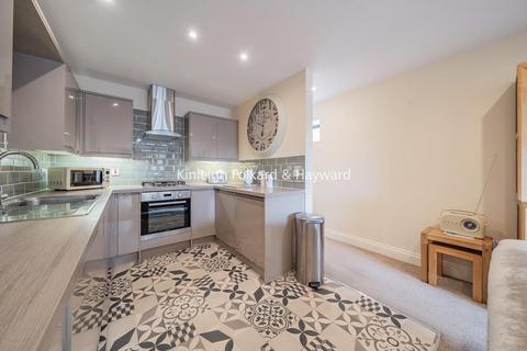 2 Milton Place, Chislehurst, BR7 5FA