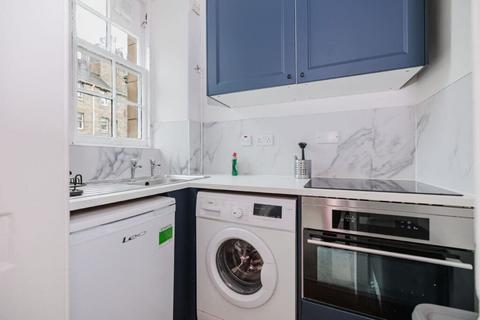 undefined, 1894L Buccleuch Street, Edinburgh, EH8 9NQ
