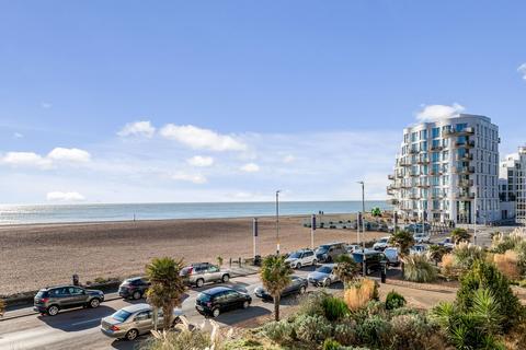 2 bedroom apartment to rent, Marine Crescent, Folkestone, CT20