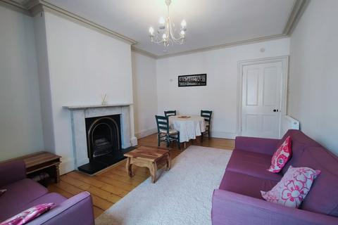 2 bedroom flat to rent, Strathearn Road, Edinburgh EH9