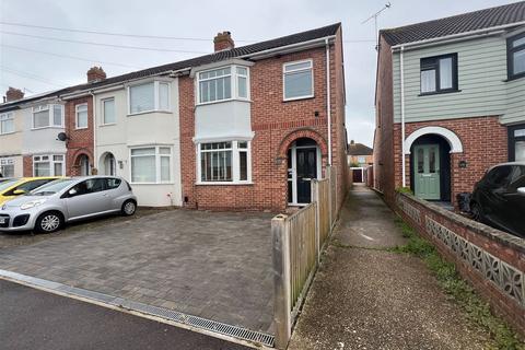 3 bedroom end of terrace house for sale, Worthing Avenue, Elson, Gosport, PO12 4DB