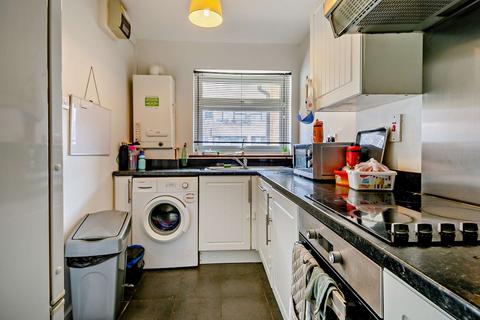 2 bedroom maisonette for sale, Knox Road, Clacton-on-Sea, CO15