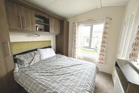 2 bedroom static caravan for sale, North Denes, , The Ravine NR32