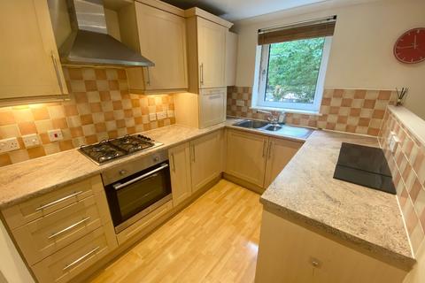 2 bedroom flat to rent, Spring Gardens, Meadowbank, Edinburgh, EH8