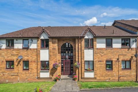 2 bedroom flat for sale, The Paddock, Busby, East Renfrewshire, G76 8SL