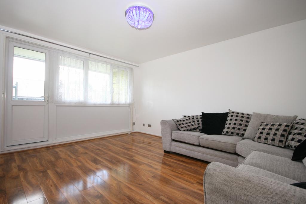 Campbell Road, Bow, London E3 4 DP