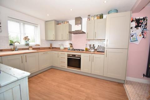 4 bedroom end of terrace house for sale, Sentrys Orchard, Exminster, Exeter, EX6