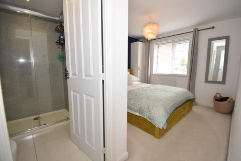 111 Sentrys Orchard, Exminster, Exeter, EX6 8UE