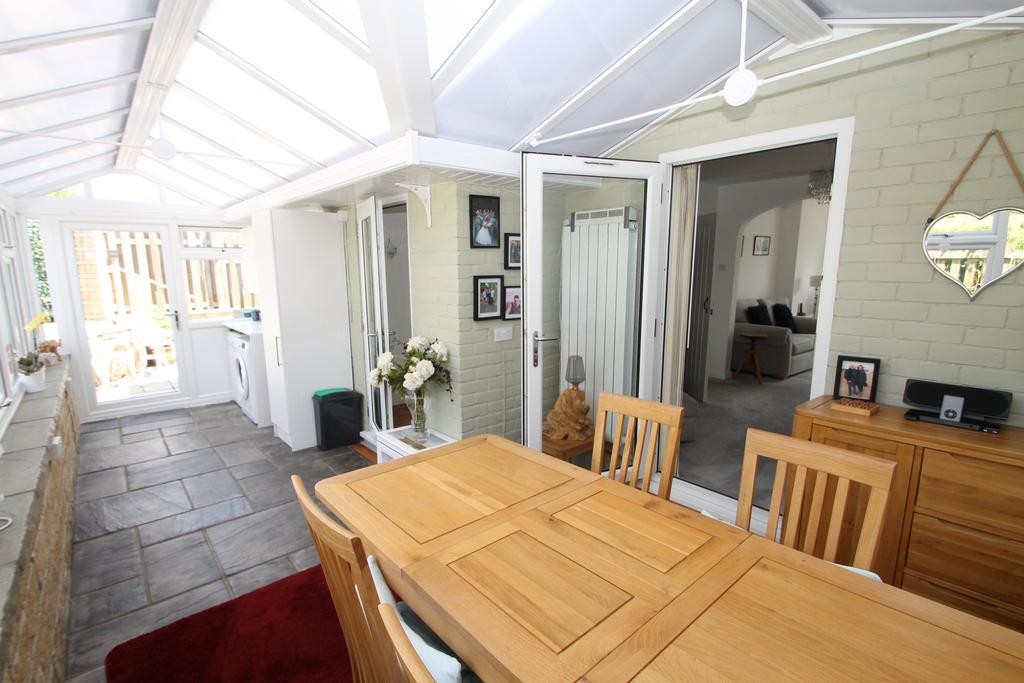 Conservatory with dining area