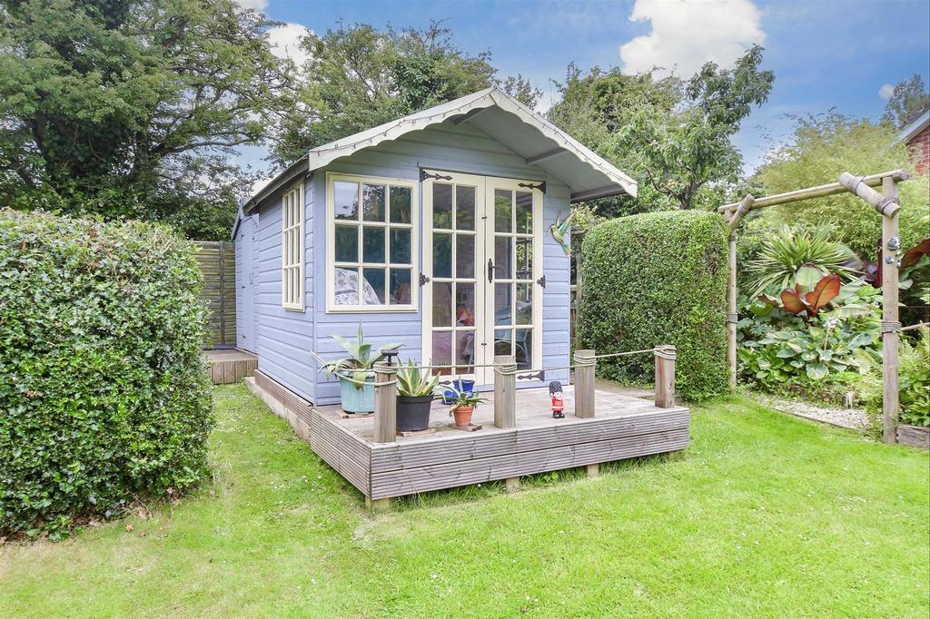 Workshop/Outbuildings
