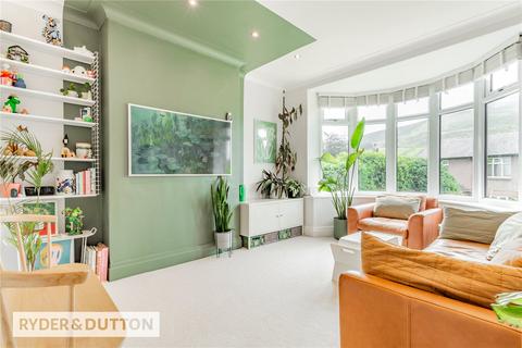 8 The Park, Greenfield, Oldham, OL3 7DU