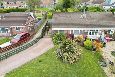 2 bedroom semi-detached bungalow for sale, Lon Y Fran, Caerphilly CF83