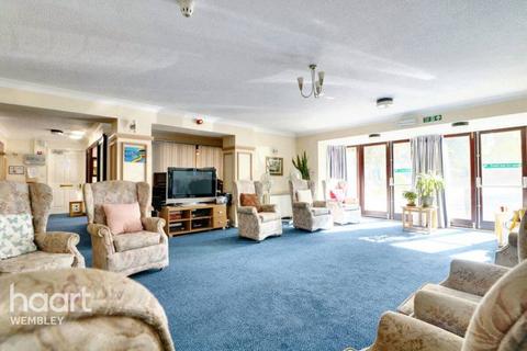 1 bedroom flat for sale, OVER 60's Wembley Park