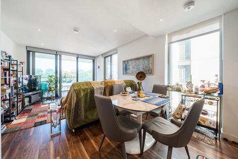 2 bedroom apartment for sale, Huntington House, 11 Palmer Road, London, SW11