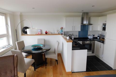 2 bedroom flat to rent, 8, Hamilton Court, North Berwick, EH39 4LW