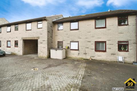 1 bedroom flat for sale, Links View, North Road, Buxton, SK17