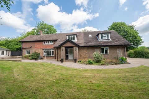 6 bedroom detached house for sale, Oak Lodge Drive, Redhill RH1